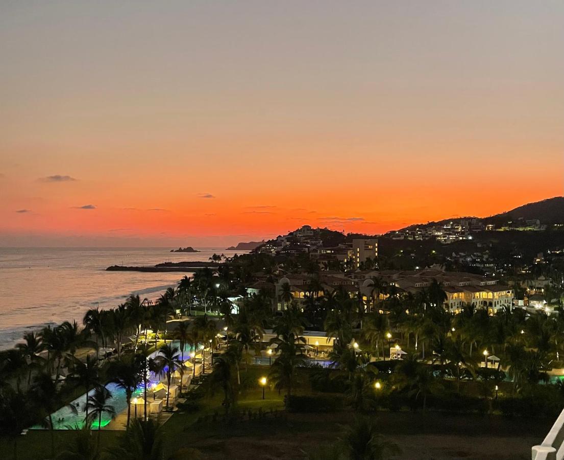Bay View Grand Marina Ixtapa Condo En Pie De Playa エクステリア 写真