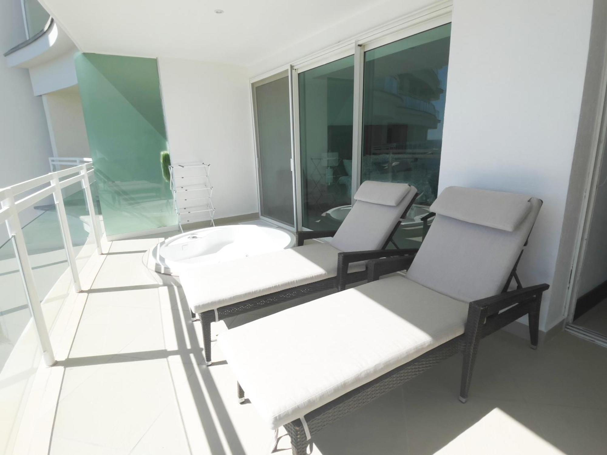 Bay View Grand Marina Ixtapa Condo En Pie De Playa エクステリア 写真